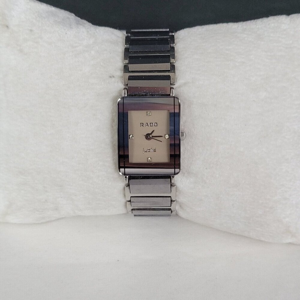 Rado Jubile 153.0281.3 Ceramic Silver Band Silver Diamond Dial Women Watch RUN